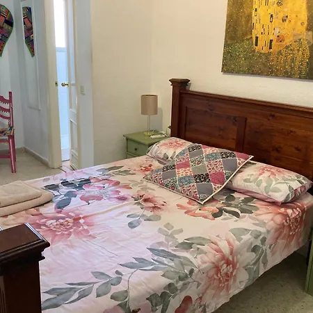 La Siesta * פואנגירולה